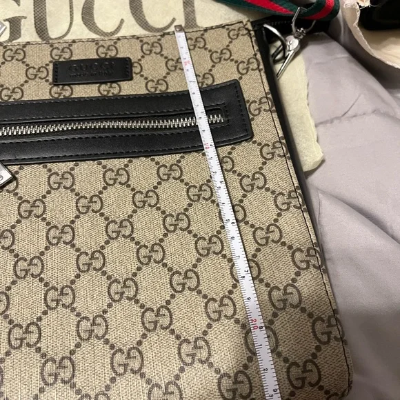 Beige/tan and Black Men's Bag - Picture 3 of 9